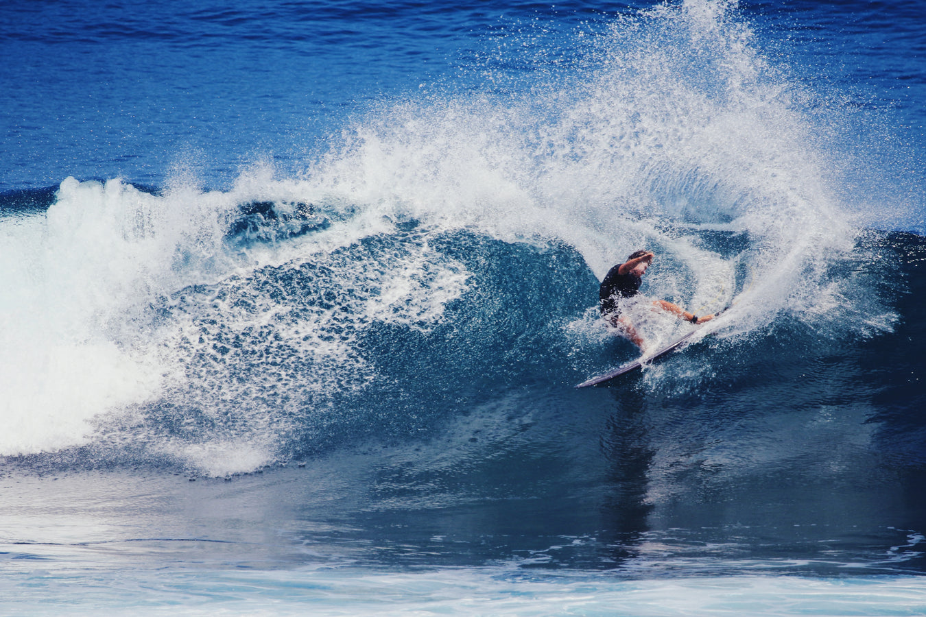 Max Desantis // Videographer & Surfer – Imperial Motion