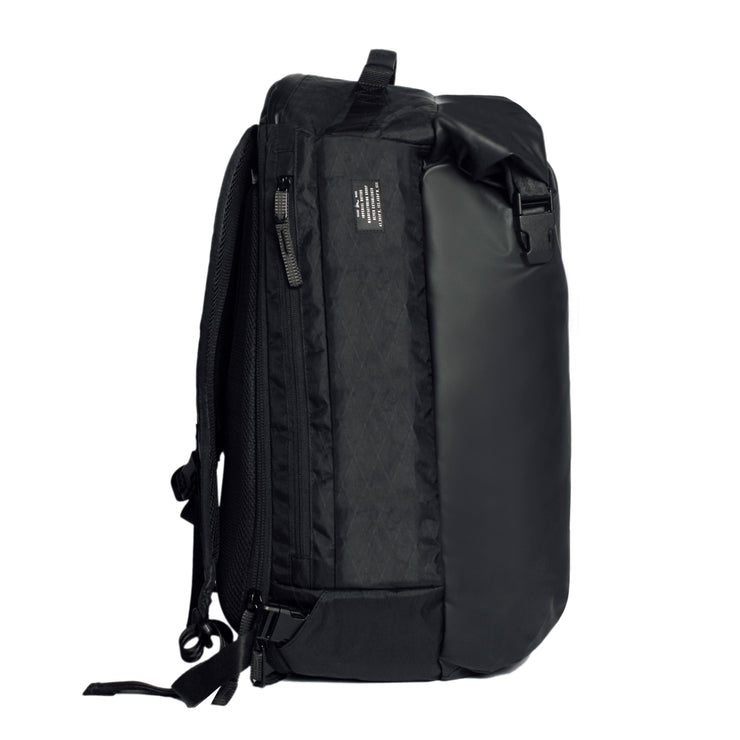 Shuttle 40L Backpack Black