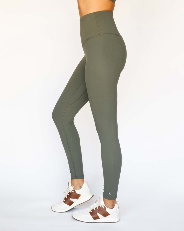 Solo 7/8 High Waisted Legging Olive